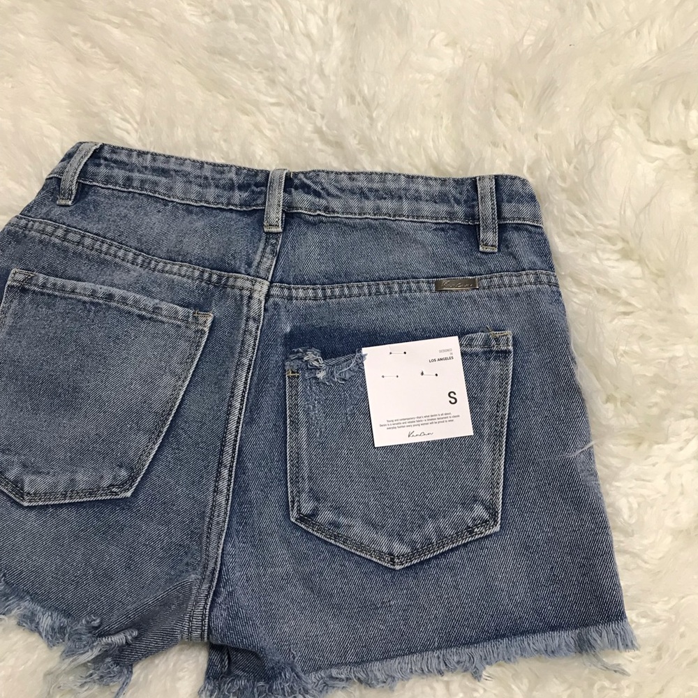 ❤️ 1 Left- NWT Kancan High Waisted Shorts - Picture 3 of 3
